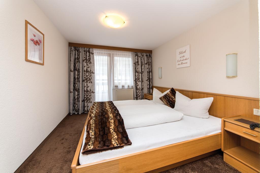 Hotel Idhof ايشجل المظهر الخارجي الصورة